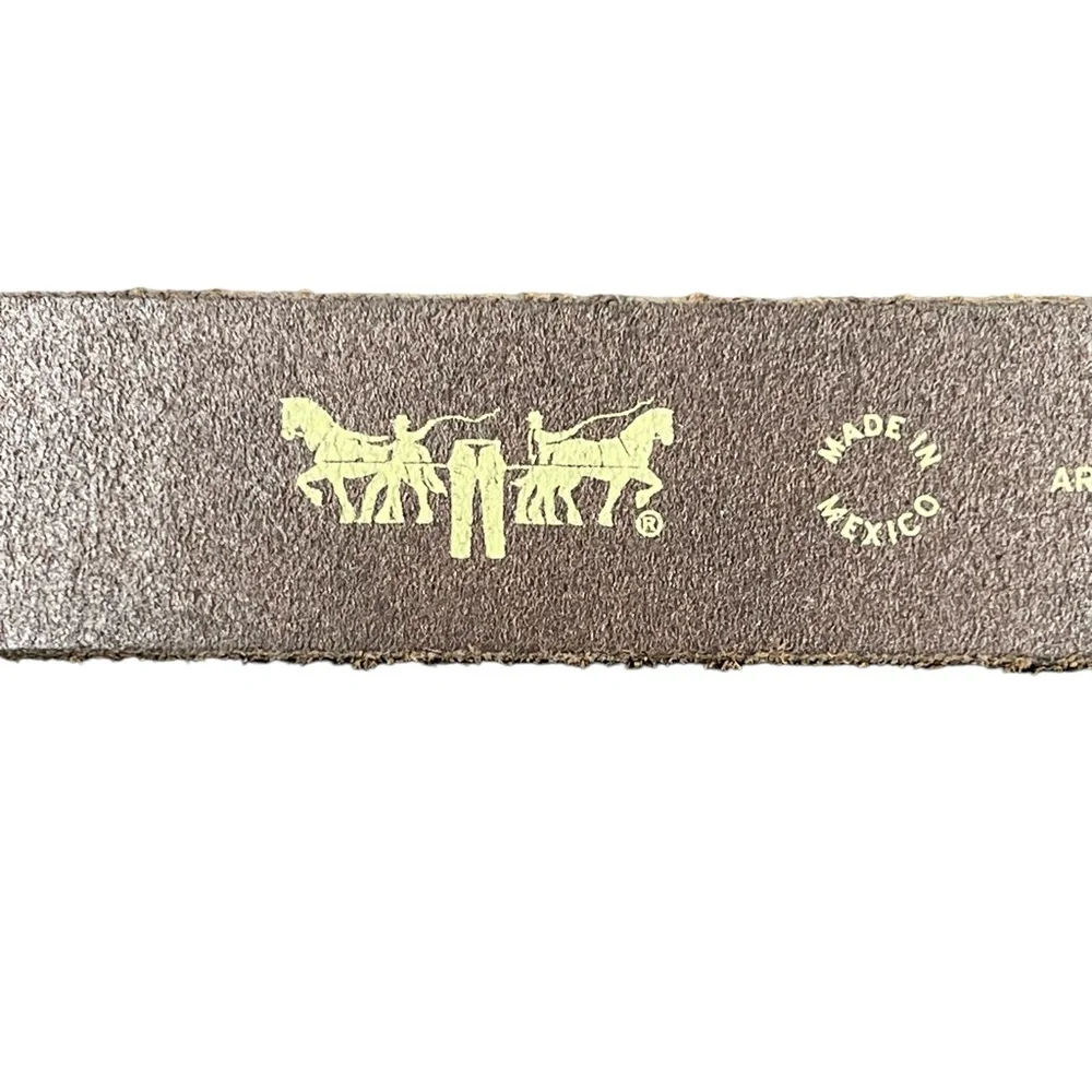 NWT Levi’s Brown Full‎ Grain Bovine Leather Belt